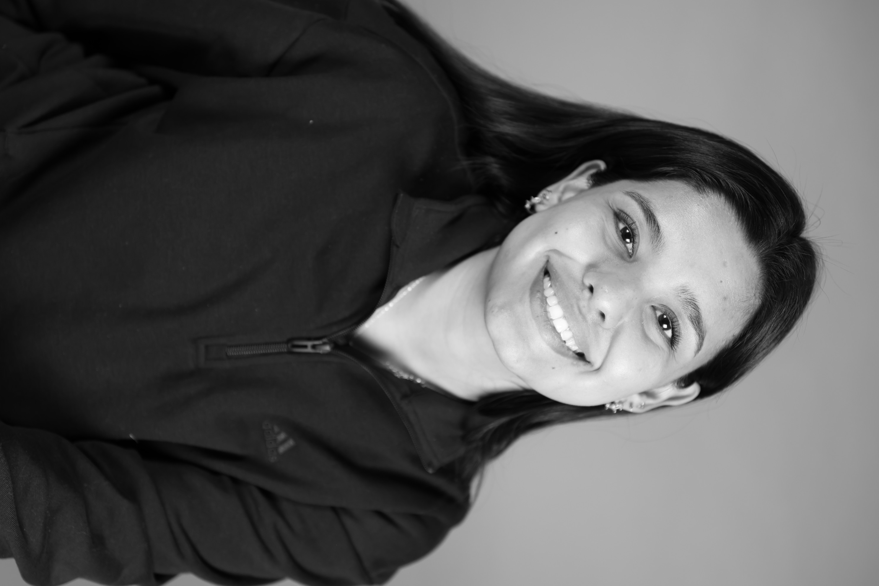 Retrato ilustrado de Yahaira Montserrat Oliva Galván